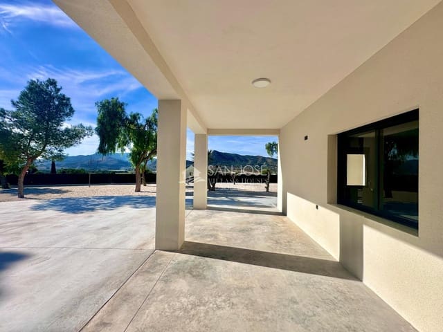 Chalet de 3 habitaciones en Aspe en venta - 270.000 € (Ref: 9393970)