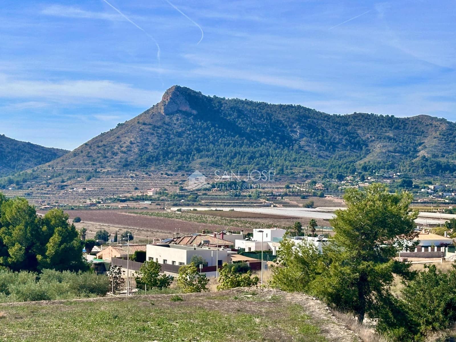 Chalet de 3 habitaciones en Aspe en venta - 270.000 € (Ref: 9393970)