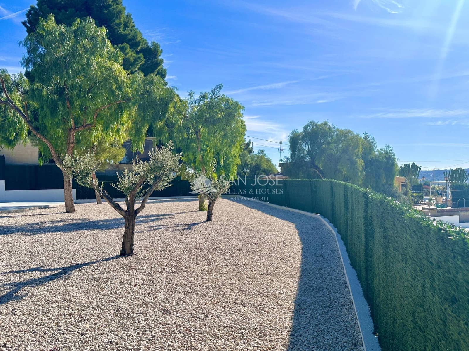 Chalet de 3 habitaciones en Aspe en venta - 270.000 € (Ref: 9393970)