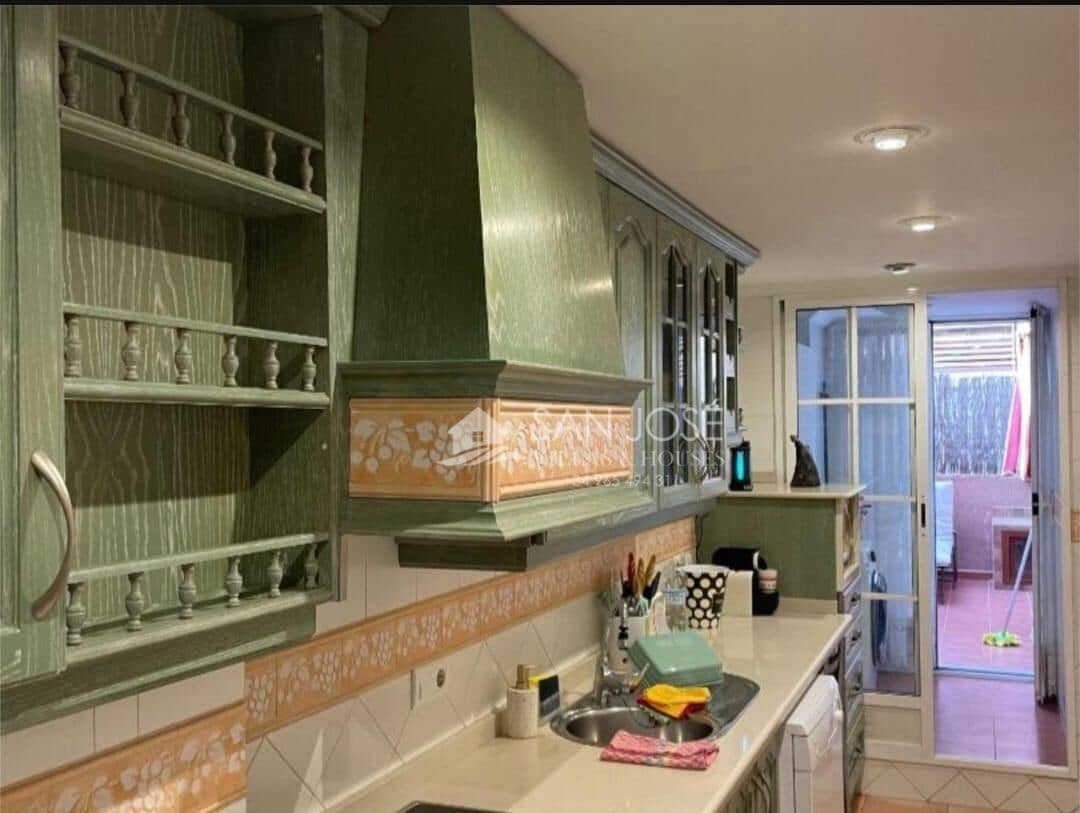 3 soveværelse Lejlighed til salg i Alicante by med swimmingpool garage - € 296.000 (Ref: 9396244)