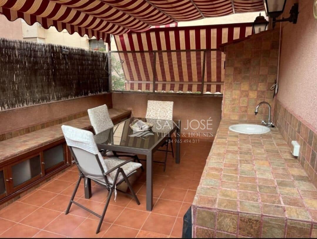 3 soveværelse Lejlighed til salg i Alicante by med swimmingpool garage - € 296.000 (Ref: 9396244)