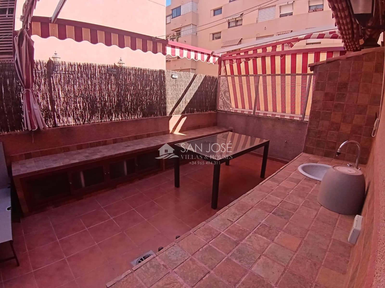 3 soveværelse Lejlighed til salg i Alicante by med swimmingpool garage - € 296.000 (Ref: 9396244)