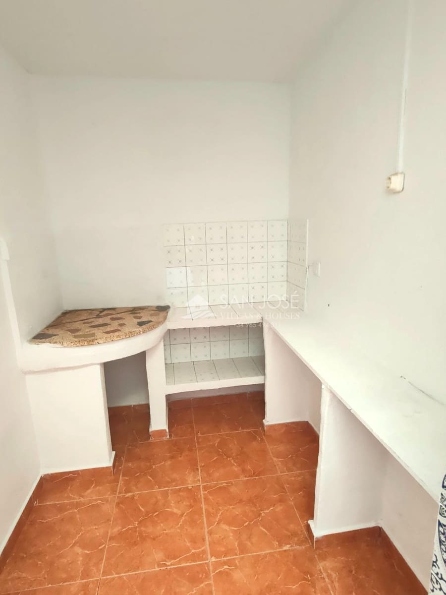 3 bedroom Villa for rent in Hondon de las Nieves with garage - € 1,200 (Ref: 9396246)