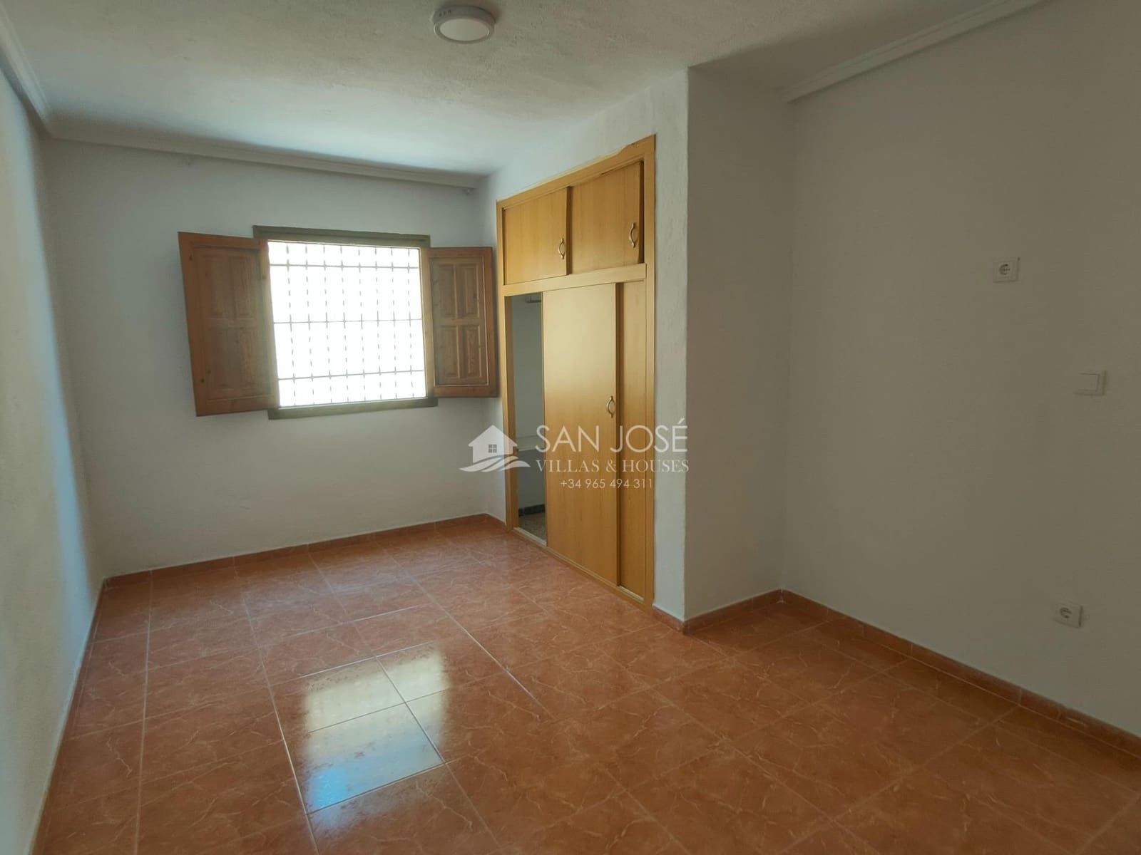 3 bedroom Villa for rent in Hondon de las Nieves with garage - € 1,200 (Ref: 9396246)