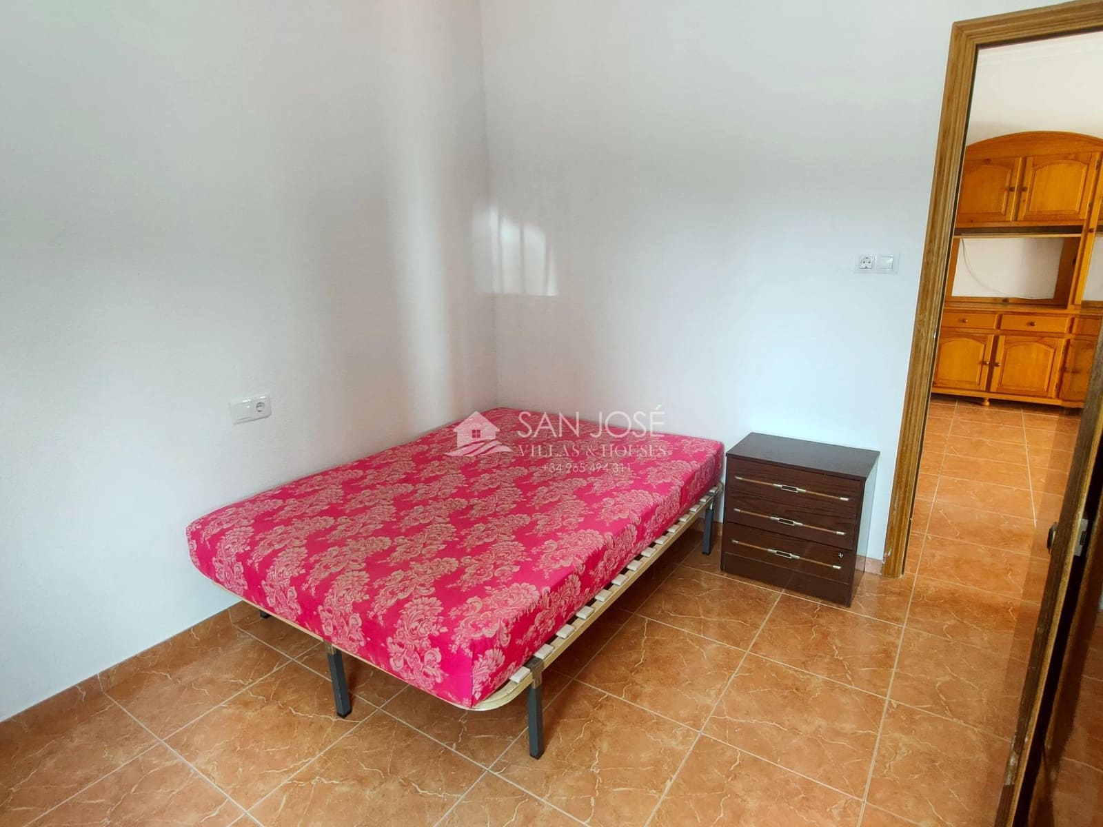 3 bedroom Villa for rent in Hondon de las Nieves with garage - € 1,200 (Ref: 9396246)