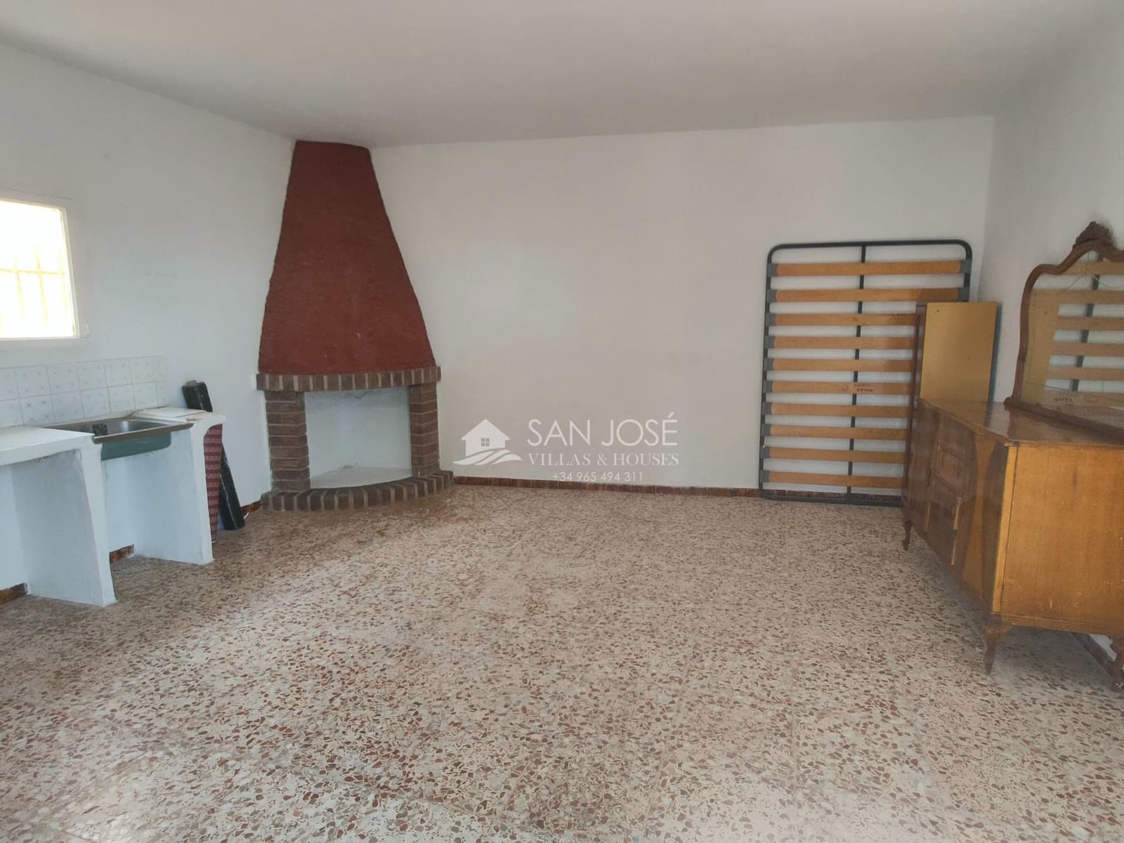 3 bedroom Villa for rent in Hondon de las Nieves with garage - € 1,200 (Ref: 9396246)