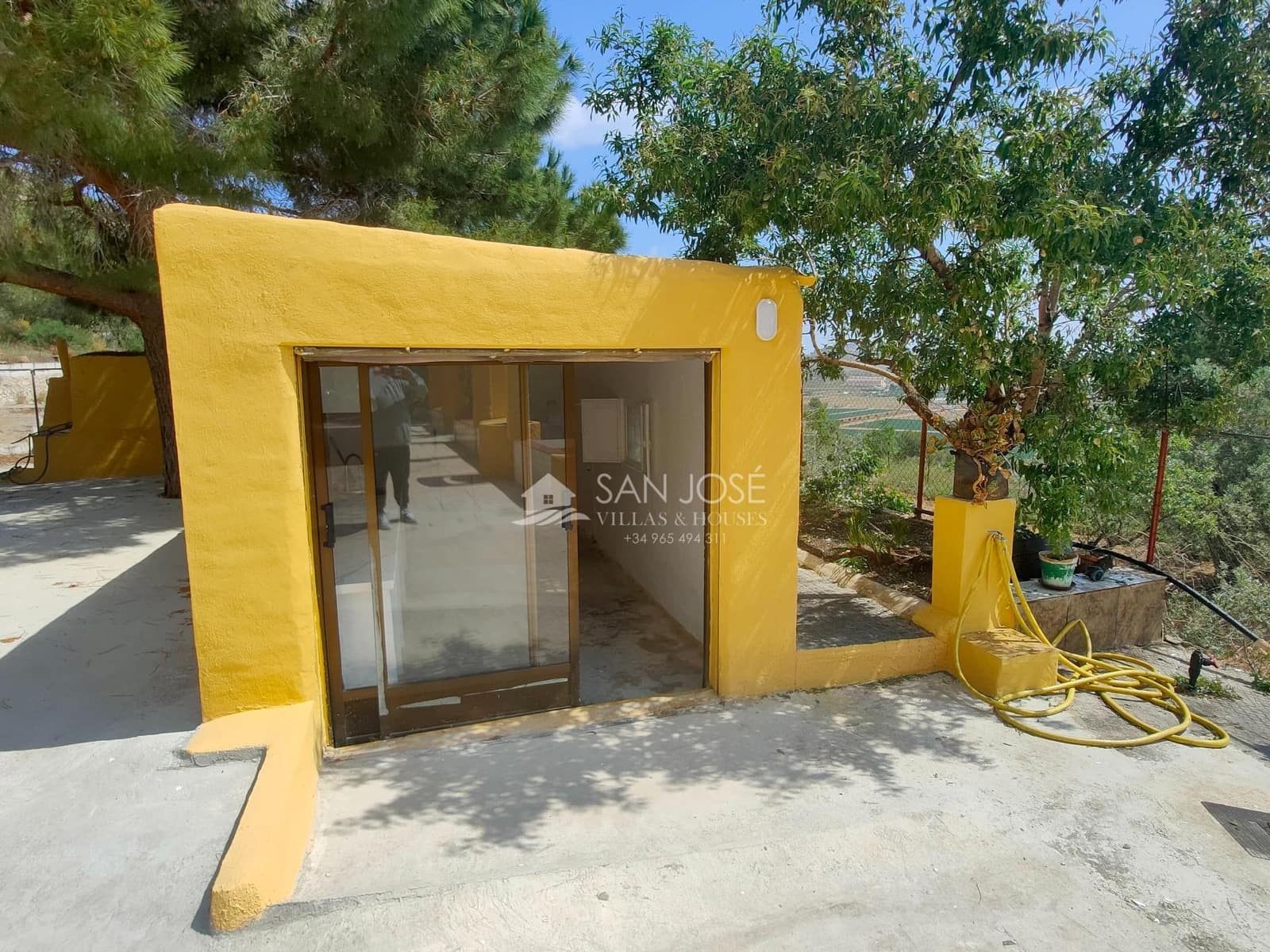 3 bedroom Villa for rent in Hondon de las Nieves with garage - € 1,200 (Ref: 9396246)