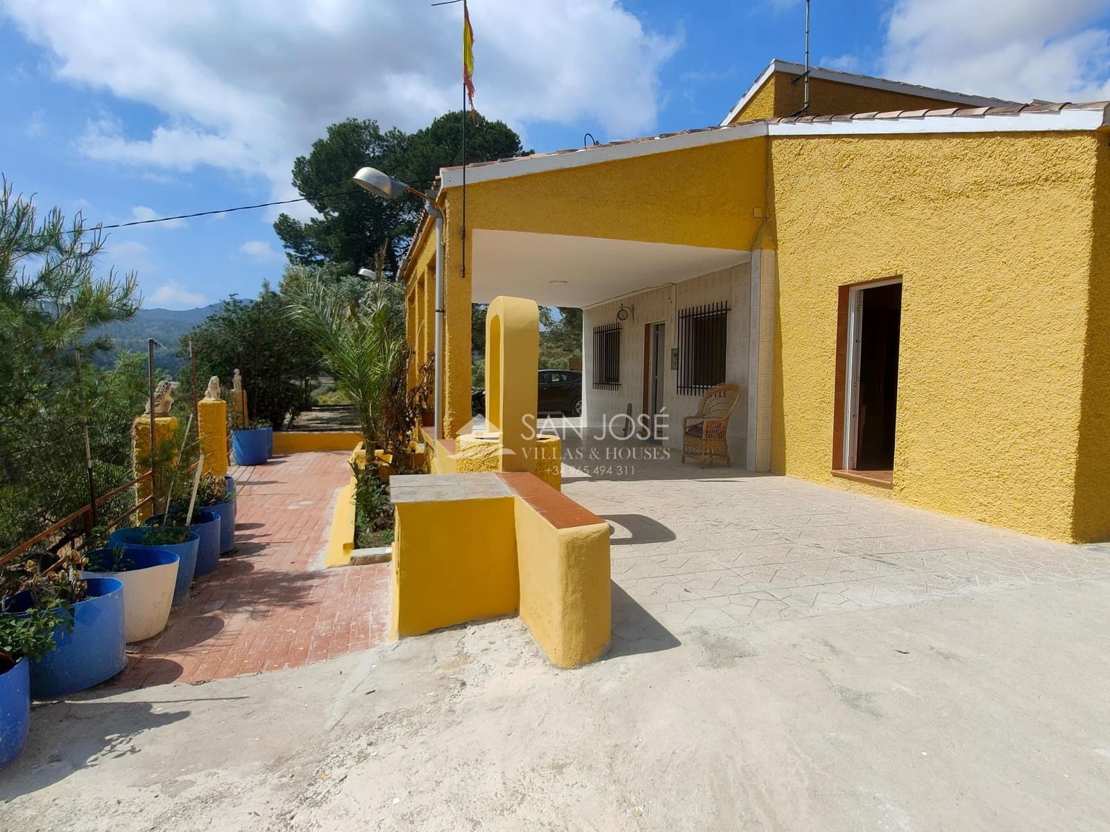 3 bedroom Villa for rent in Hondon de las Nieves with garage - € 1,200 (Ref: 9396246)