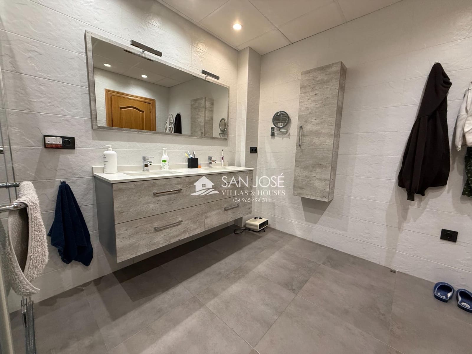 3 bedroom Apartment for sale in Novelda - € 135,000 (Ref: 9398416)