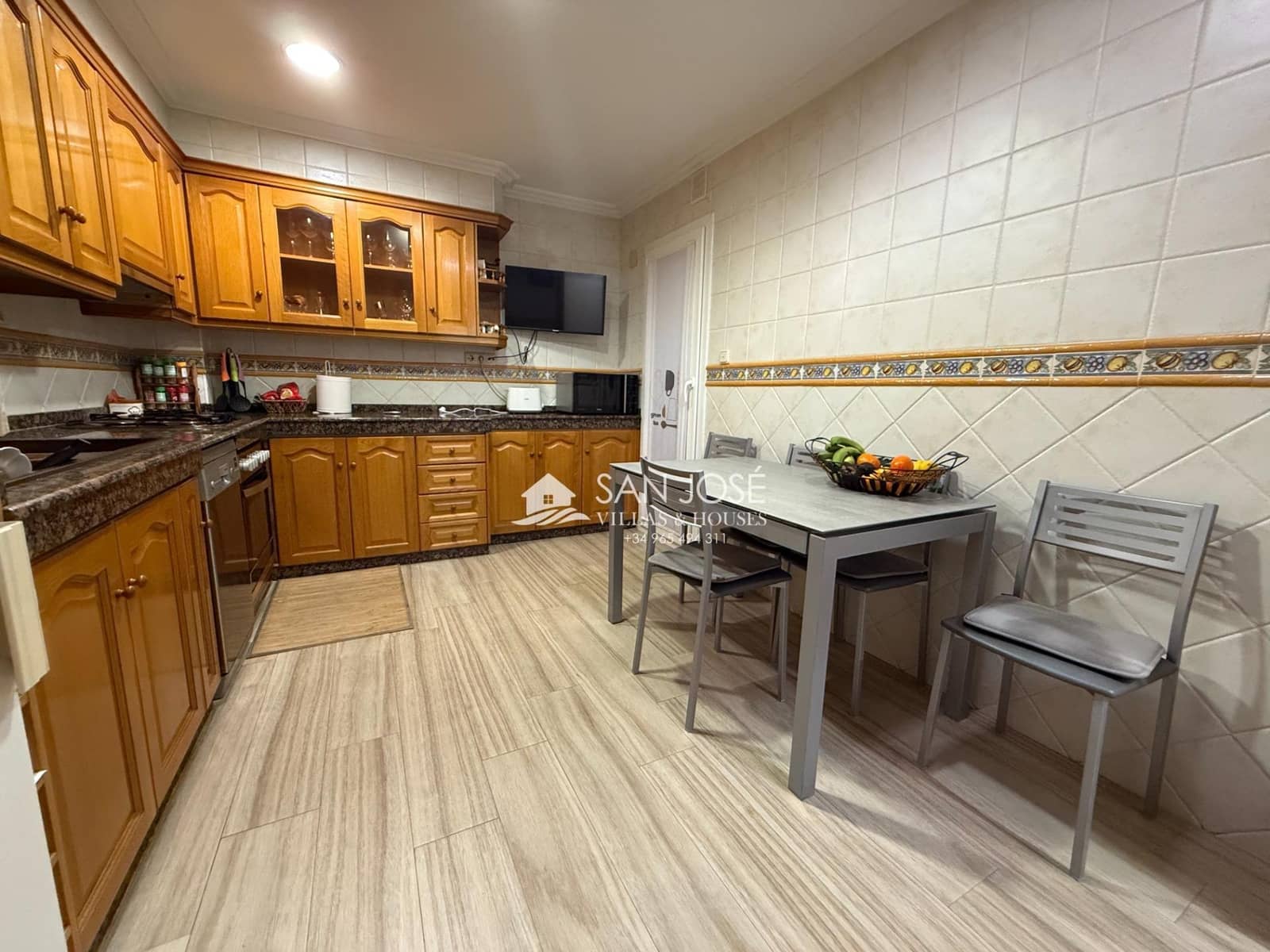 3 bedroom Apartment for sale in Novelda - € 135,000 (Ref: 9398416)