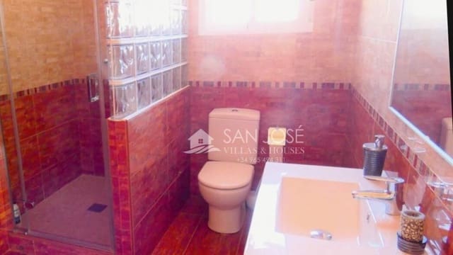 4 sovrum Villa till salu i Pinoso - 590 000 € (Ref: 9400834)