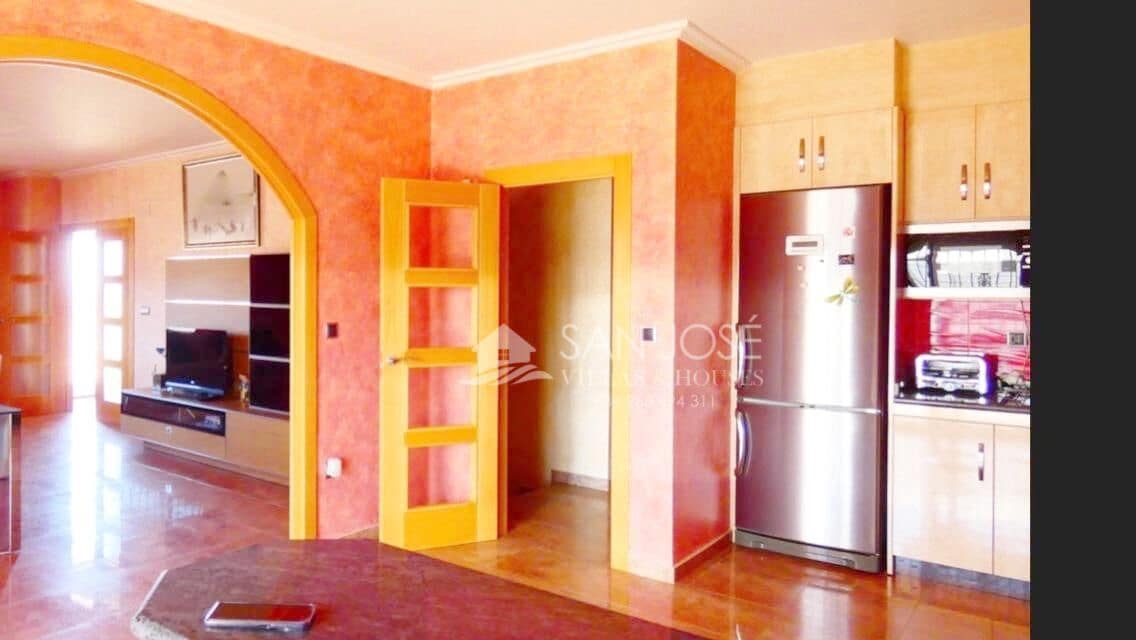 4 sovrum Villa till salu i Pinoso - 590 000 € (Ref: 9400834)