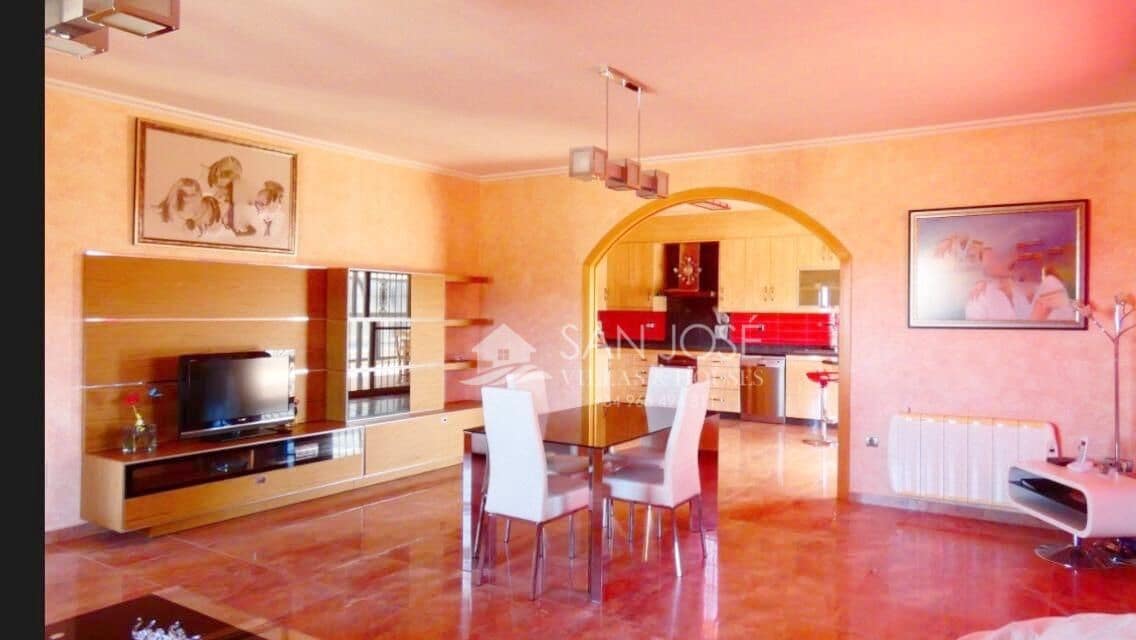 4 sovrum Villa till salu i Pinoso - 590 000 € (Ref: 9400834)