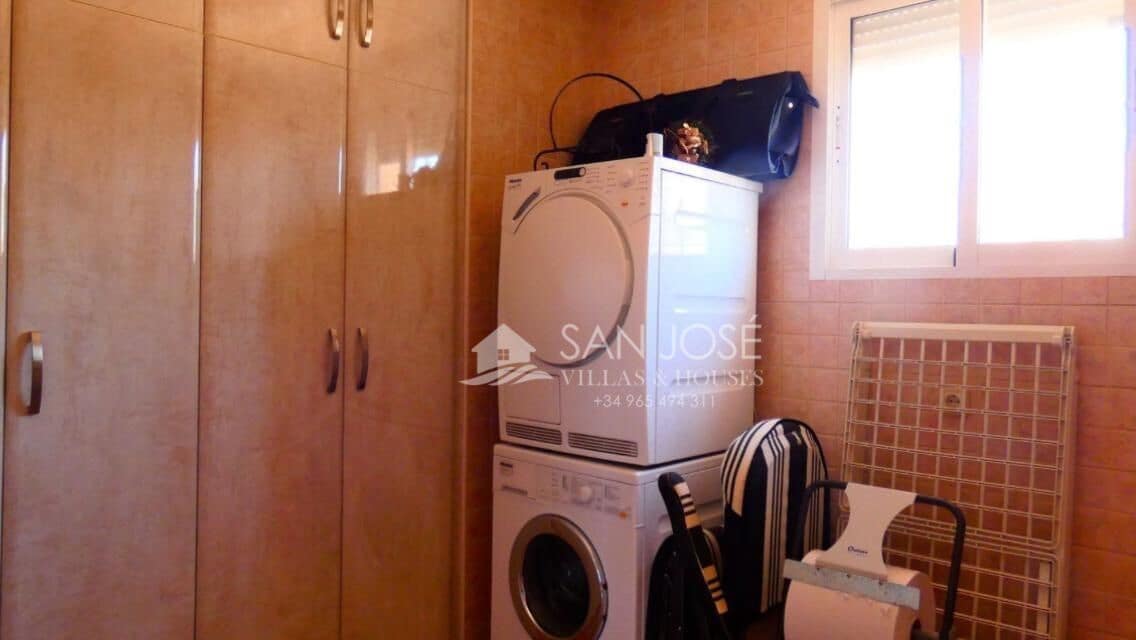 4 sovrum Villa till salu i Pinoso - 590 000 € (Ref: 9400834)