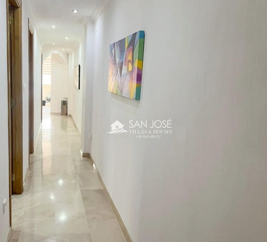 Piso de 3 habitaciones en Elche / Elx en venta - 208.000 € (Ref: 9436103)