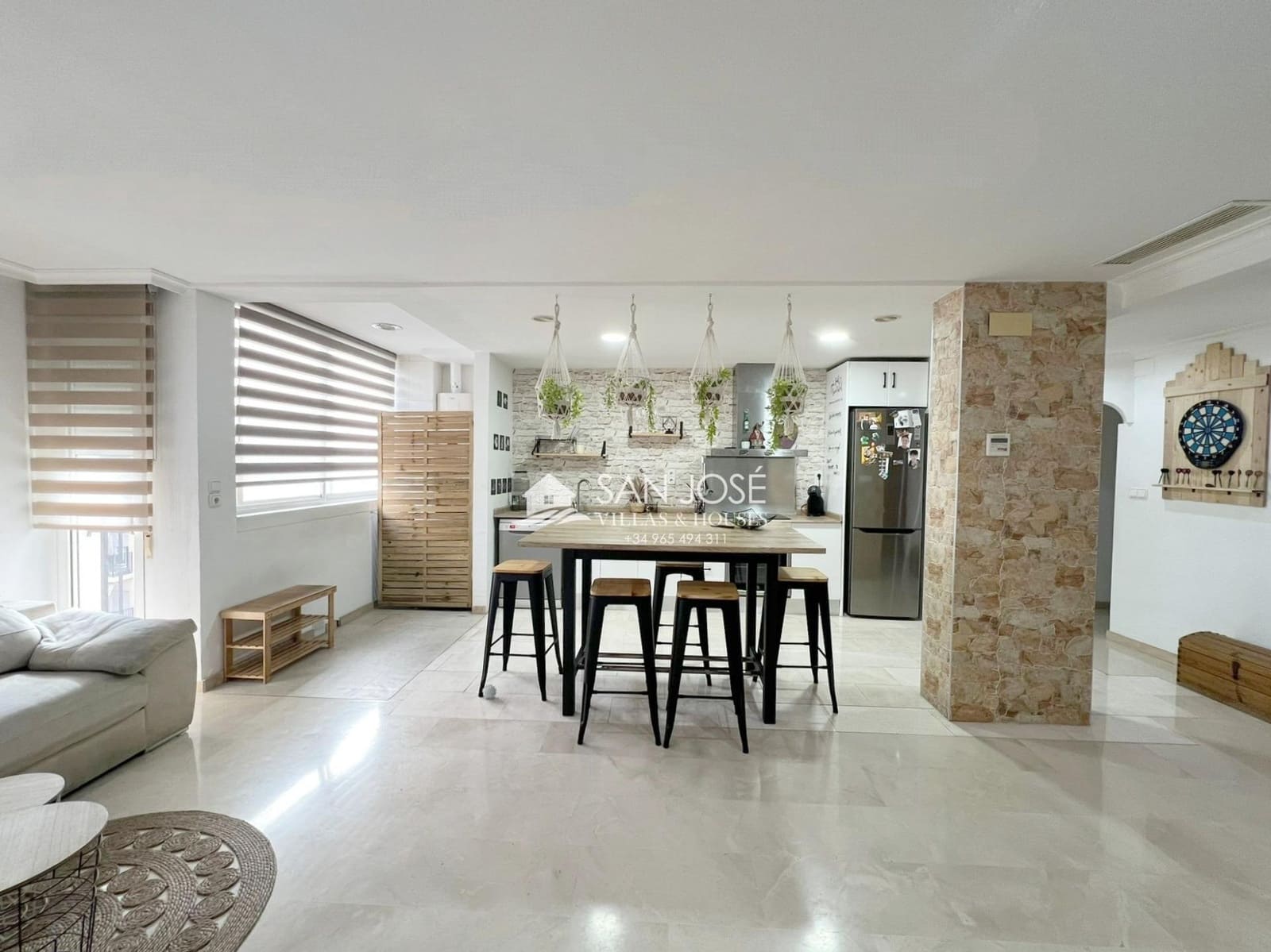 3 bedroom Flat for sale in Elche / Elx - € 208,000 (Ref: 9436103)