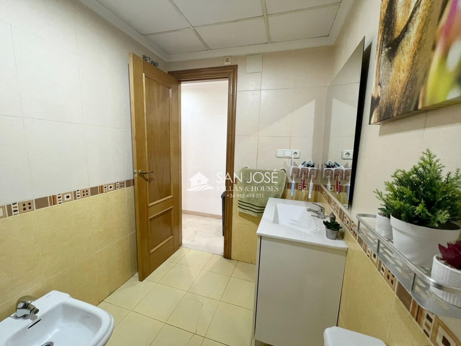 3 bedroom Flat for sale in Elche / Elx - € 208,000 (Ref: 9436103)