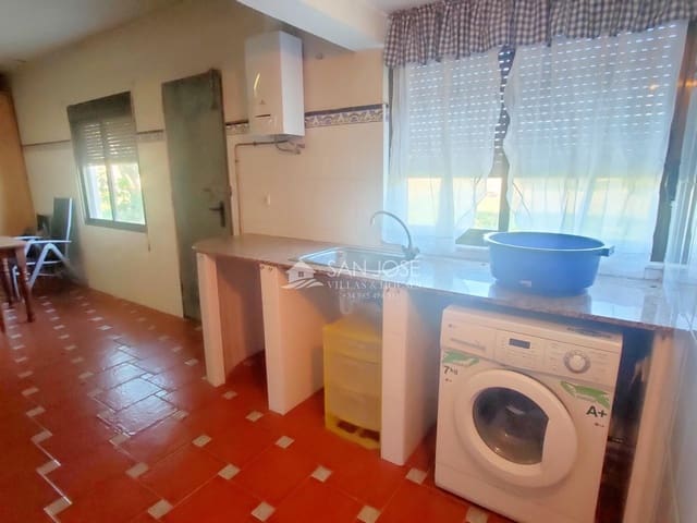 Villa/Maison de 4 chambres à louer à Aspe - 1 000 € (Ref: 9441869)