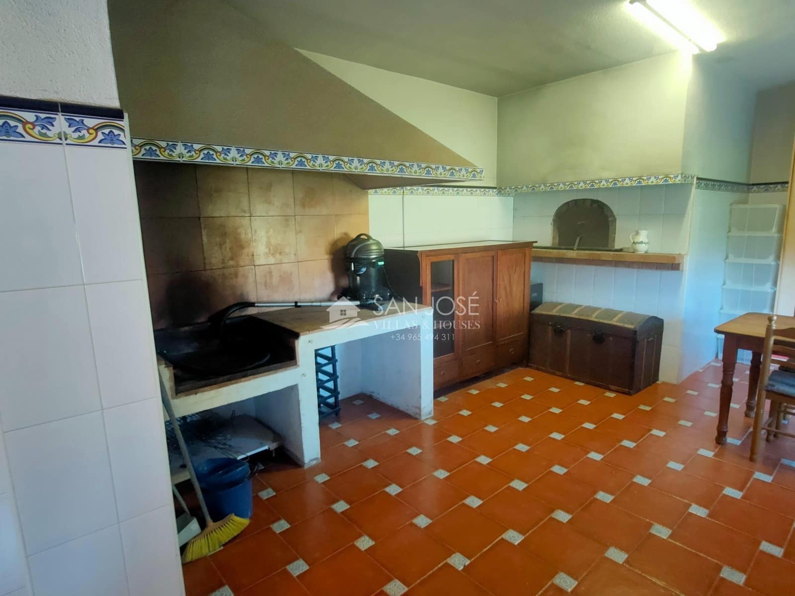 Villa/Maison de 4 chambres à louer à Aspe - 1 000 € (Ref: 9441869)