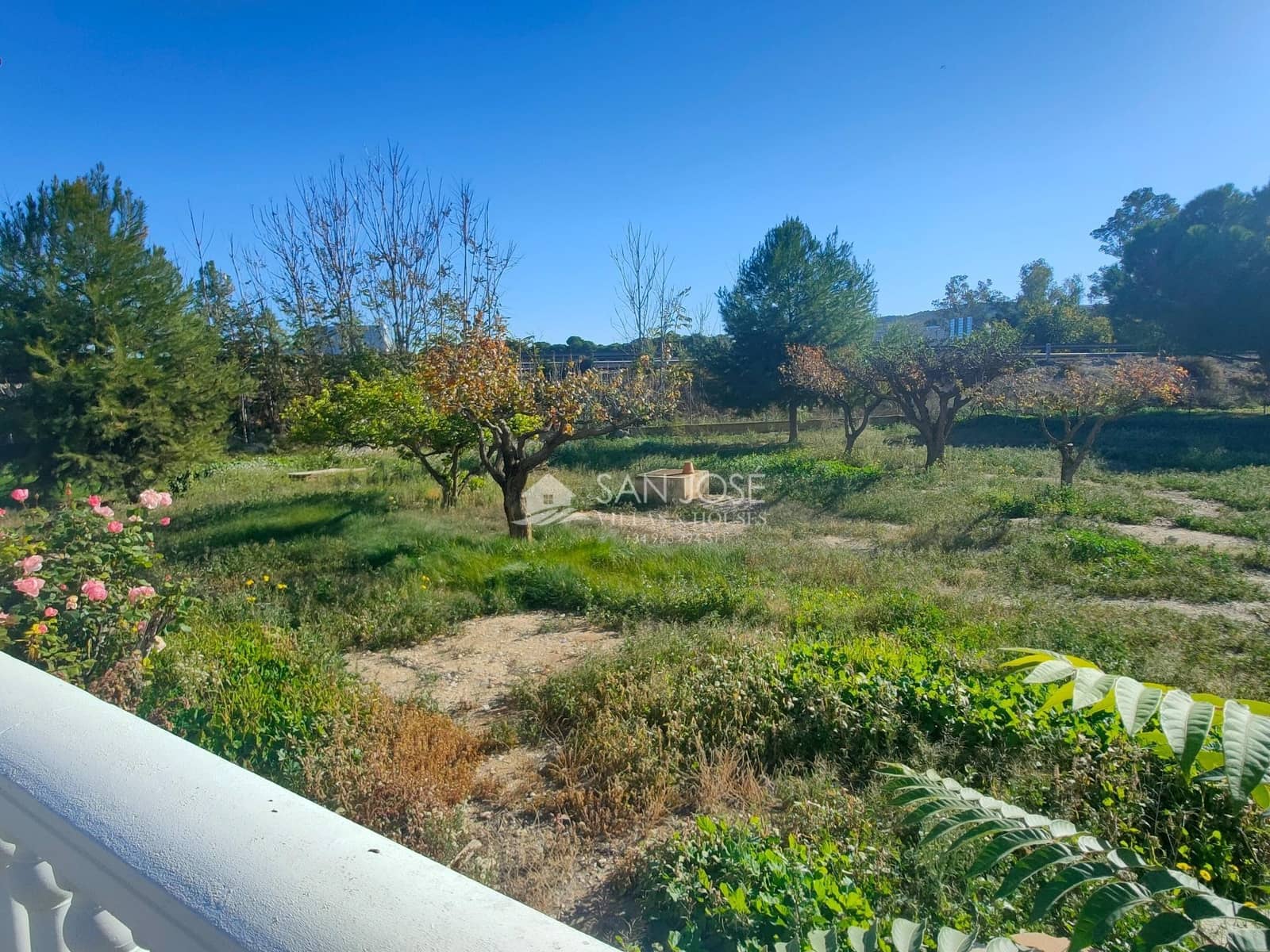 Villa/Maison de 4 chambres à louer à Aspe - 1 000 € (Ref: 9441869)