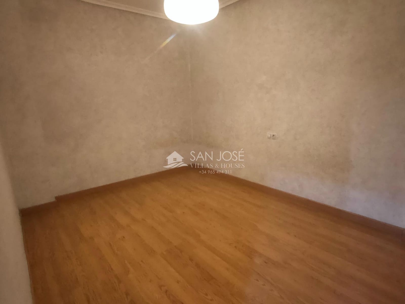 3 quarto Apartamento para arrendar em Aspe com garagem - 650 € (Ref: 9441870)