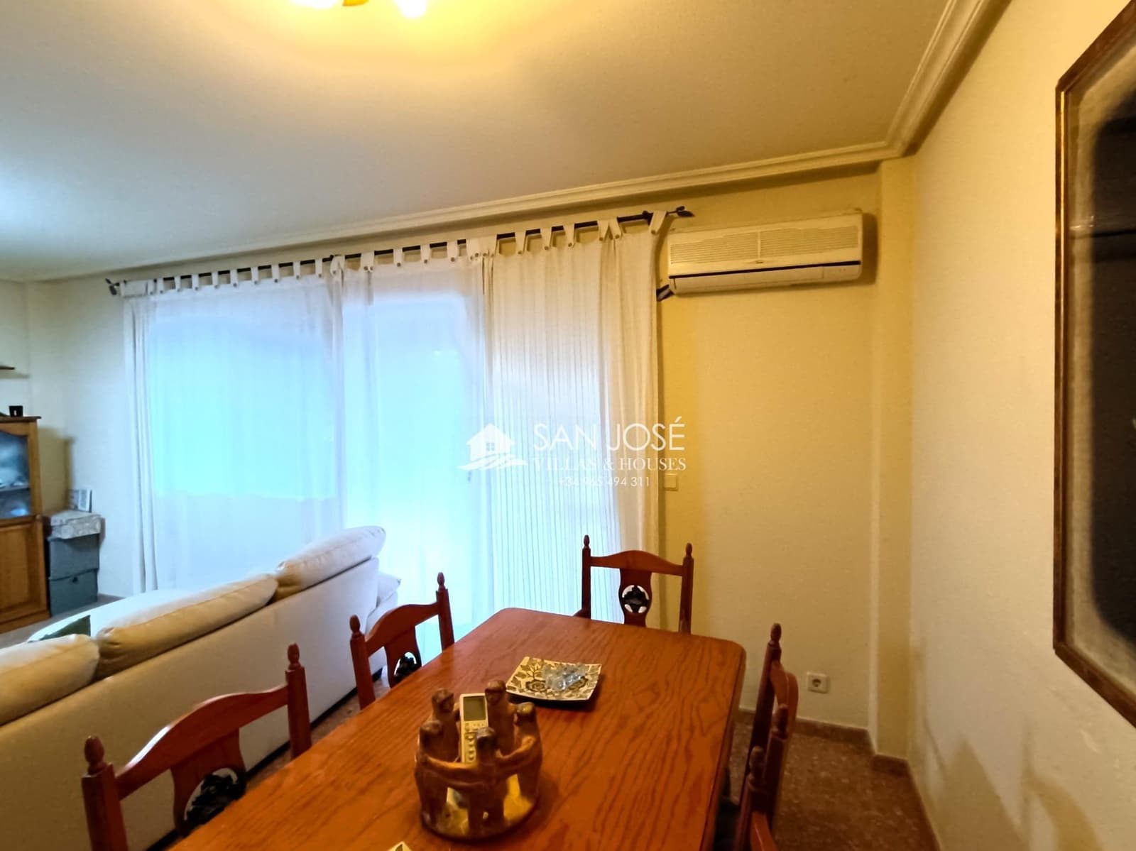 3 quarto Moradia Geminada para venda em Aspe com piscina garagem - 190 000 € (Ref: 9446621)