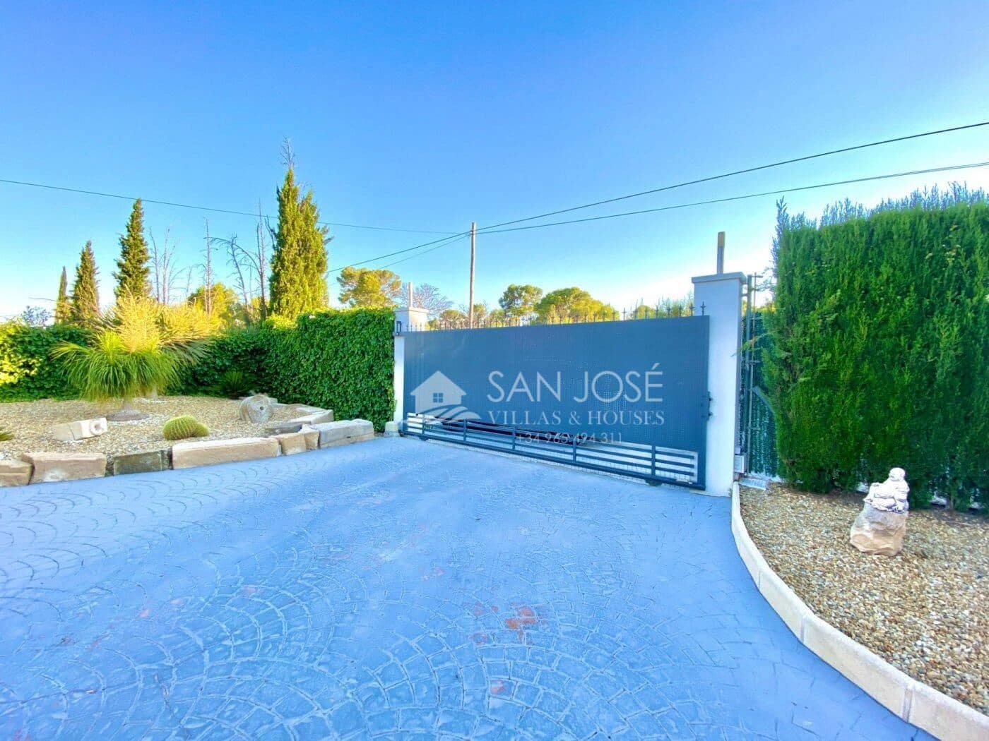 3 soveværelse Villa til salg i Elche / Elx med swimmingpool - € 489.000 (Ref: 9449063)