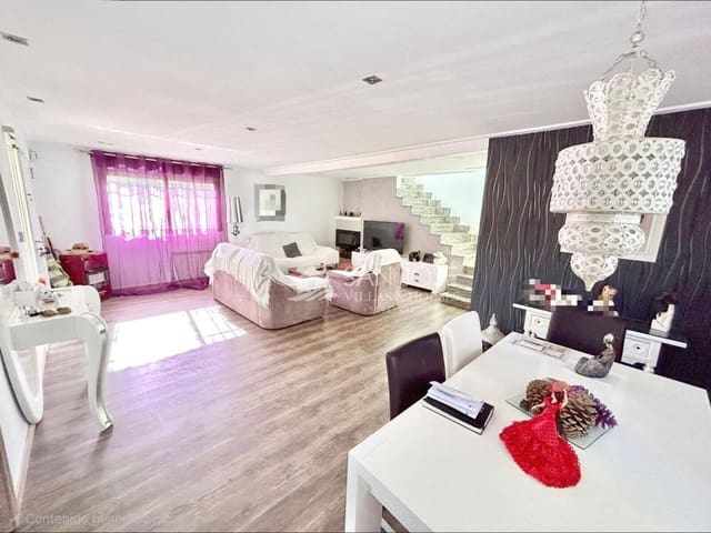 3 soveværelse Villa til salg i Elche / Elx med swimmingpool - € 489.000 (Ref: 9449063)