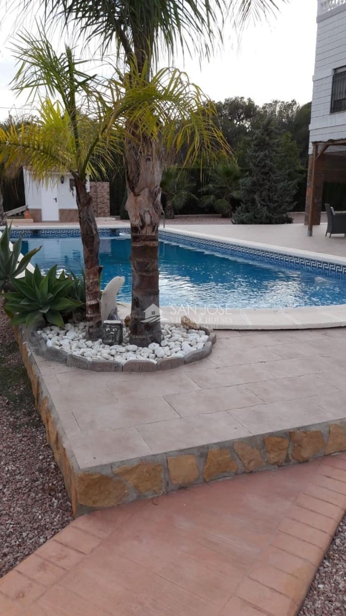 3 soveværelse Villa til salg i Elche / Elx med swimmingpool - € 489.000 (Ref: 9449063)