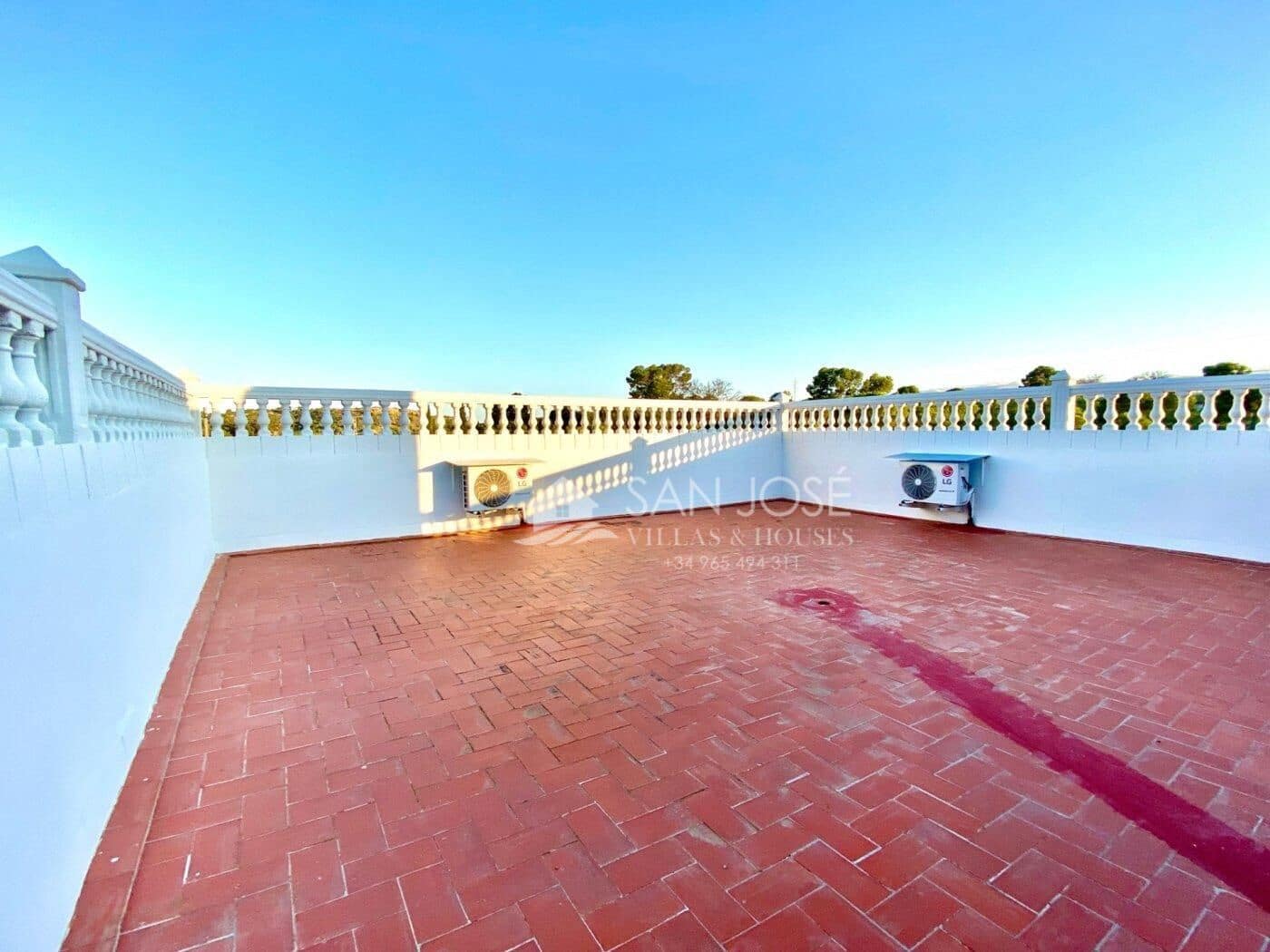 3 soveværelse Villa til salg i Elche / Elx med swimmingpool - € 489.000 (Ref: 9449063)