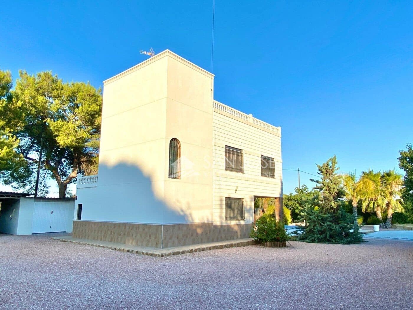 3 soveværelse Villa til salg i Elche / Elx med swimmingpool - € 489.000 (Ref: 9449063)