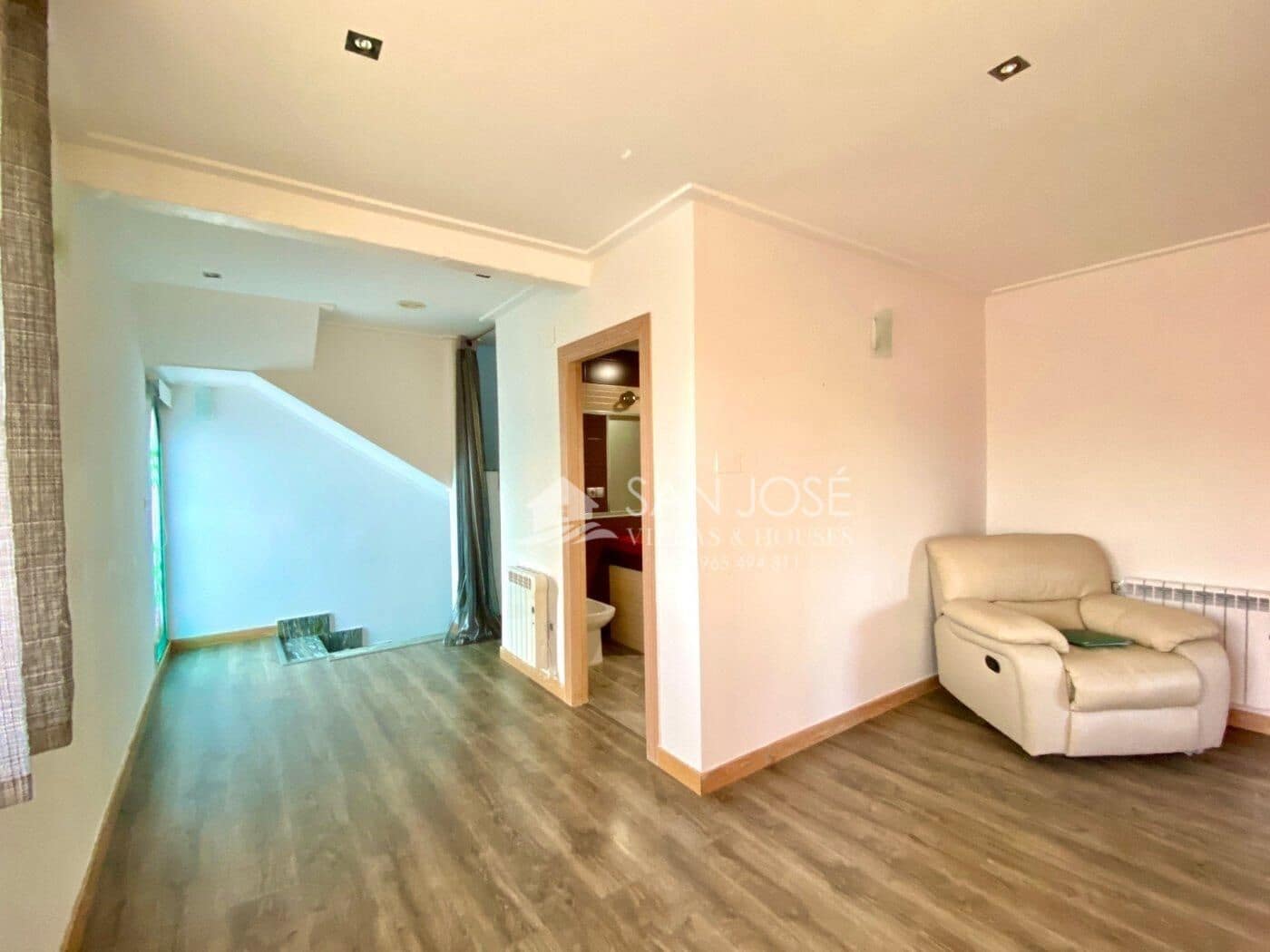 3 soveværelse Villa til salg i Elche / Elx med swimmingpool - € 489.000 (Ref: 9449063)