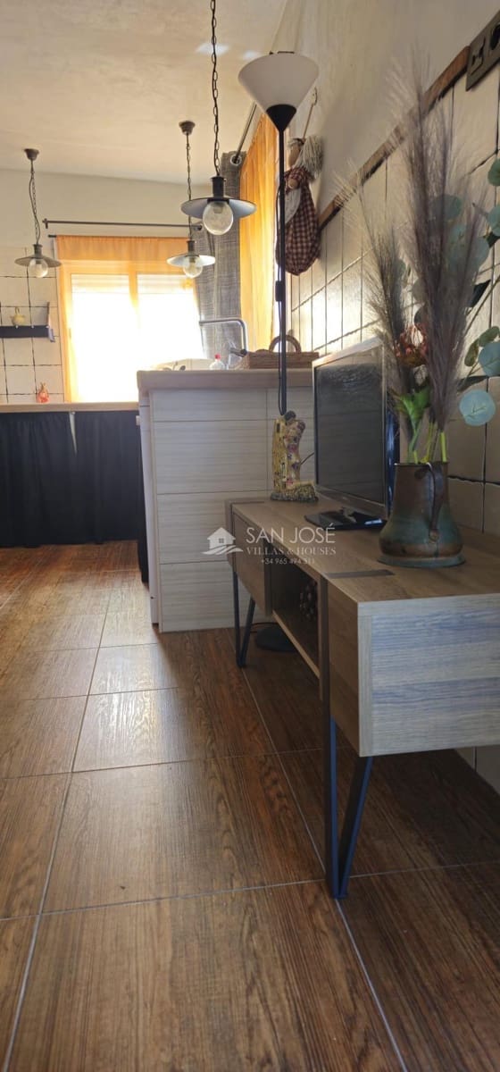 1 bedroom Villa for rent in Elche / Elx with pool - € 850 (Ref: 9449063)