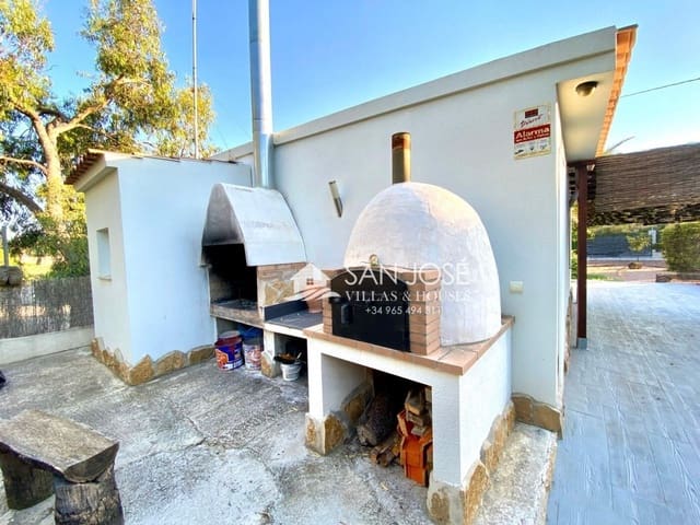 1 bedroom Villa for rent in Elche / Elx with pool - € 850 (Ref: 9449063)