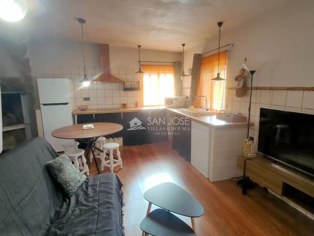 1 bedroom Villa for rent in Elche / Elx with pool - € 850 (Ref: 9449063)