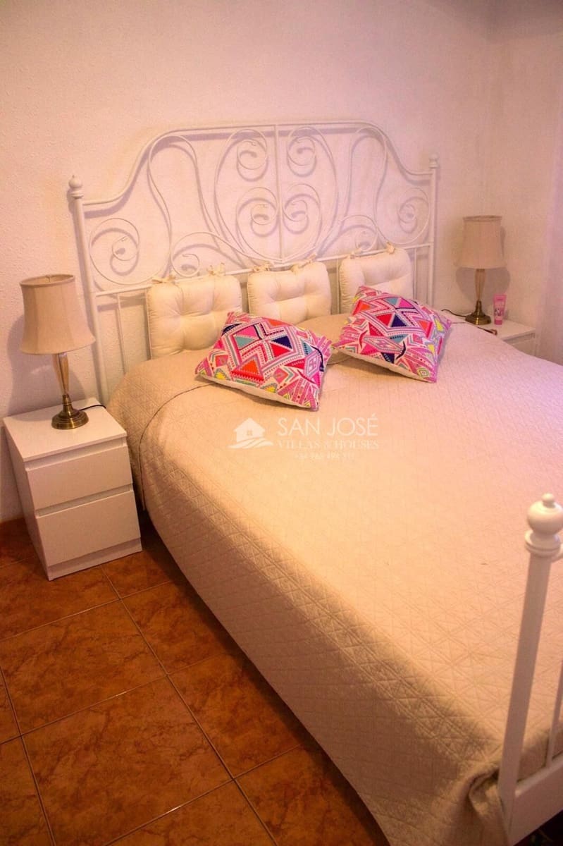 Piso de 3 habitaciones en Alicante / Alacant ciudad en venta - 157.000 € (Ref: 9453236)