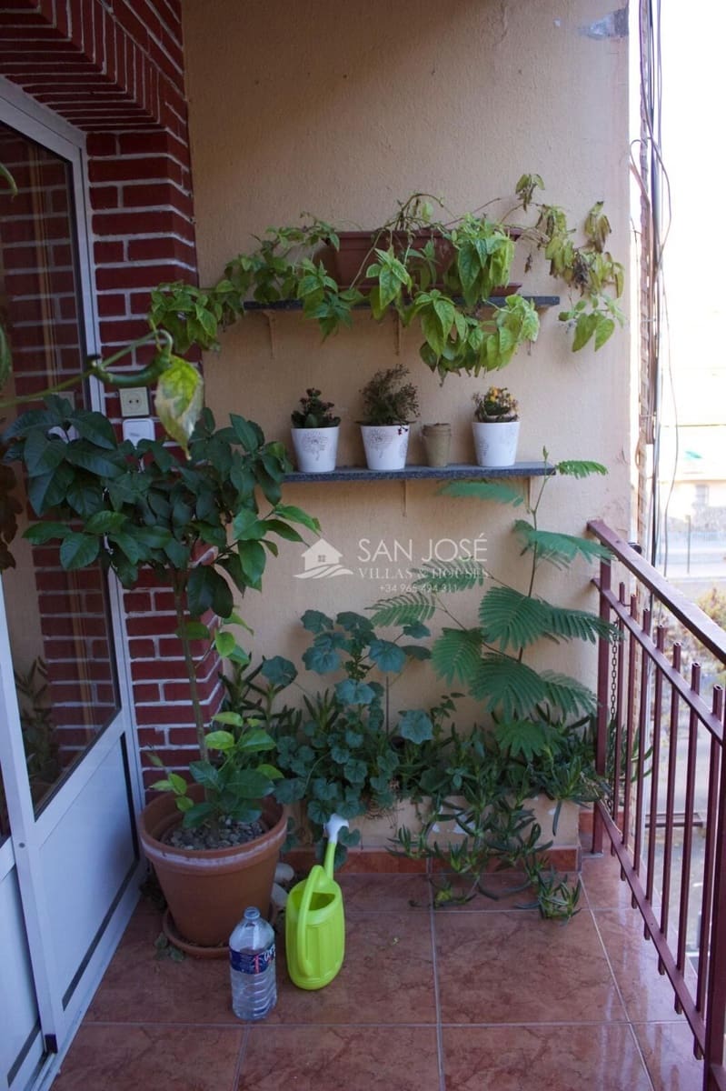 Piso de 3 habitaciones en Alicante / Alacant ciudad en venta - 157.000 € (Ref: 9453236)