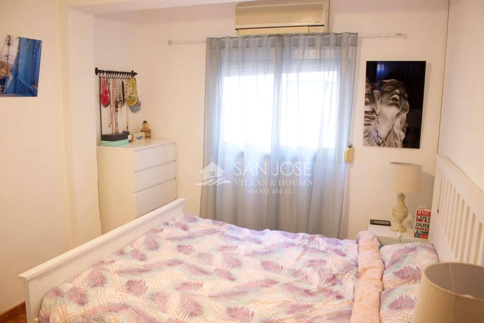 Piso de 3 habitaciones en Alicante / Alacant ciudad en venta - 157.000 € (Ref: 9453236)