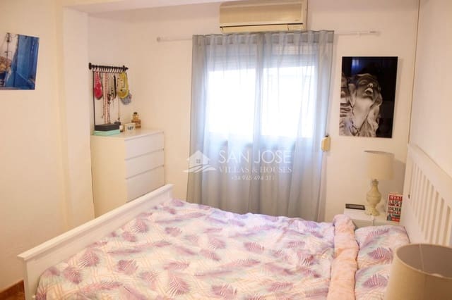 Piso de 3 habitaciones en Alicante / Alacant ciudad en venta - 157.000 € (Ref: 9453236)