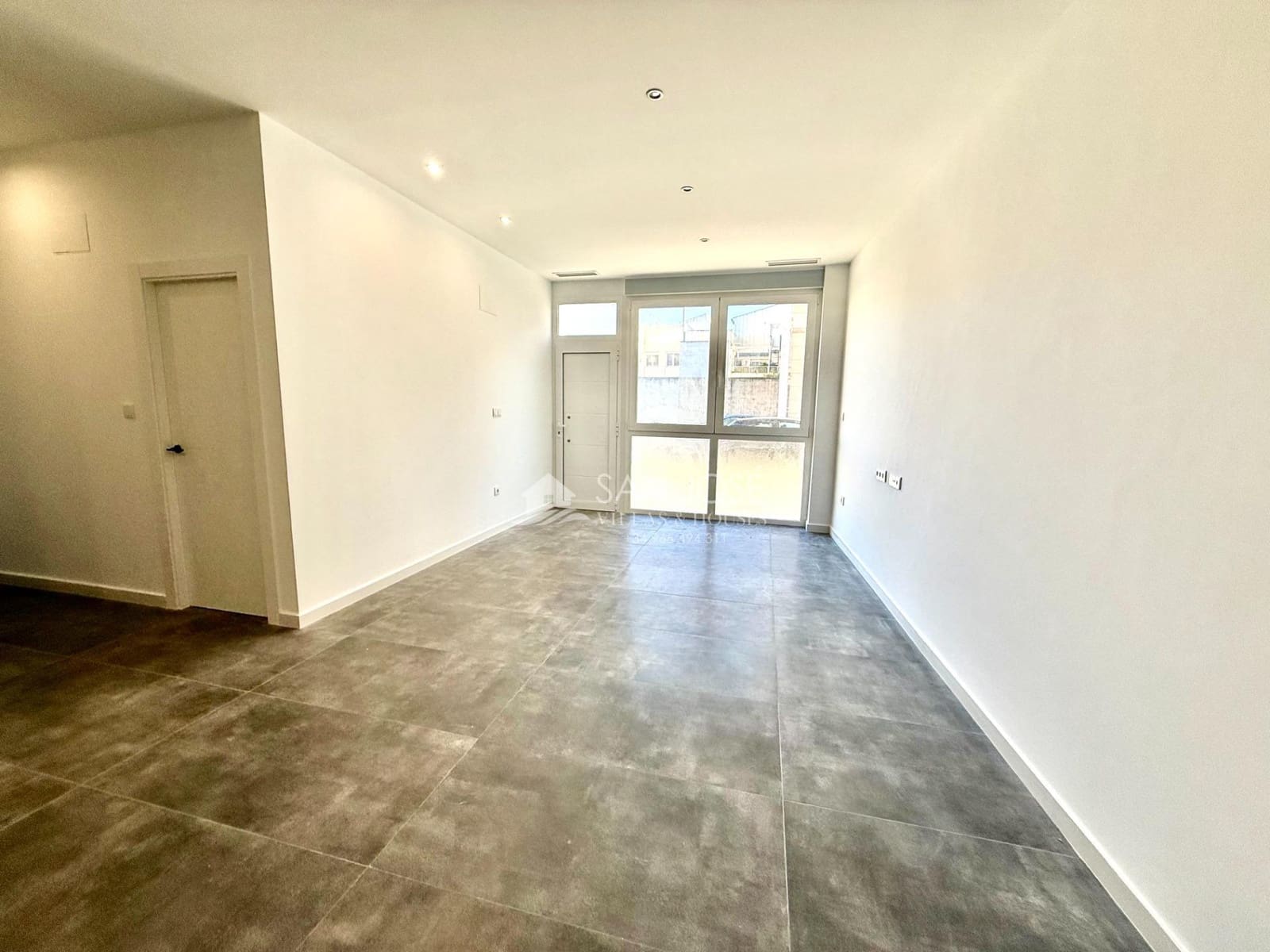 4 sovrum Lägenhet till salu i Monforte del Cid med garage - 225 000 € (Ref: 9453237)