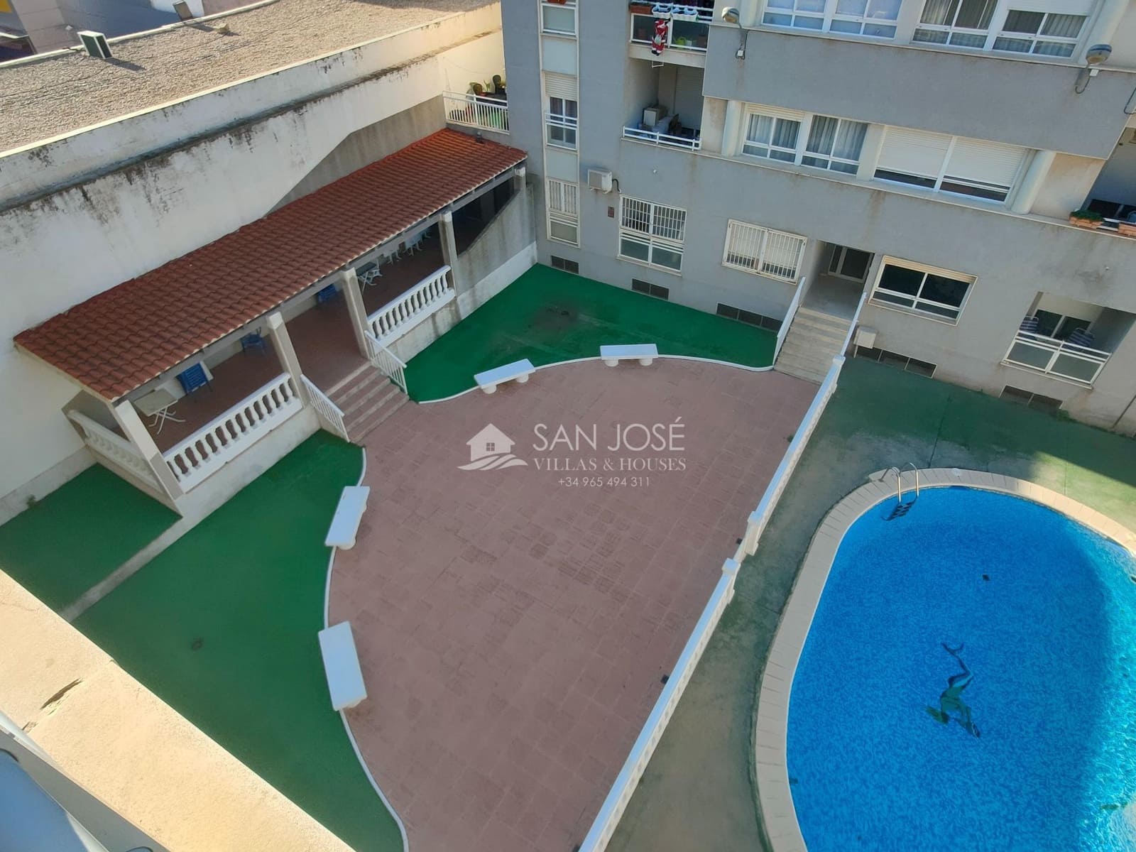 Piso de 3 habitaciones en Aspe en venta con piscina - 157.260 € (Ref: 9474847)