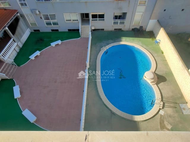 Piso de 3 habitaciones en Aspe en venta con piscina - 157.260 € (Ref: 9474847)
