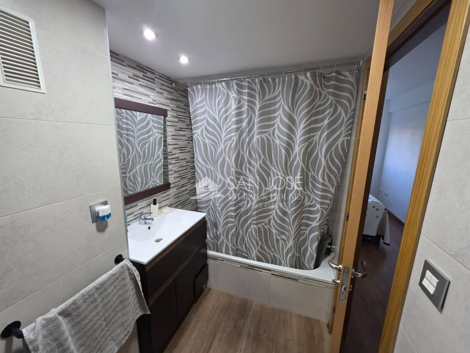 3 sypialnia Mieszkanie na sprzedaż w Miasto Alicante / Alacant z basenem garażem - 262 000 € (Ref: 9475560)