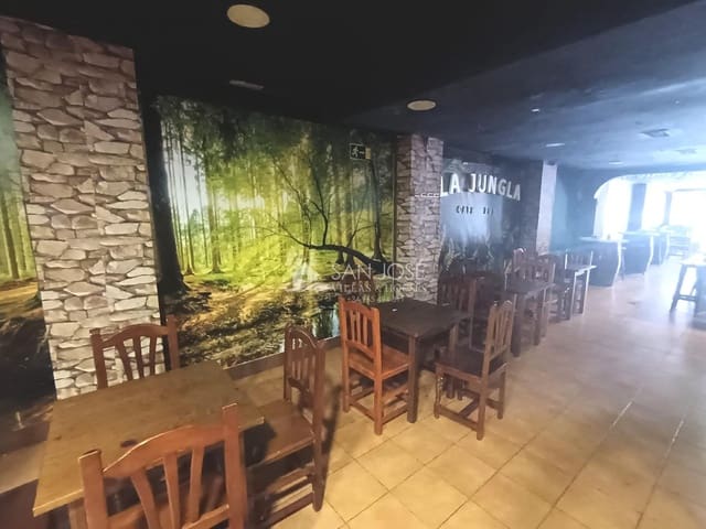 Commercial for rent in San Vicente / Sant Vicent del Raspeig - € 1,300 (Ref: 9496399)