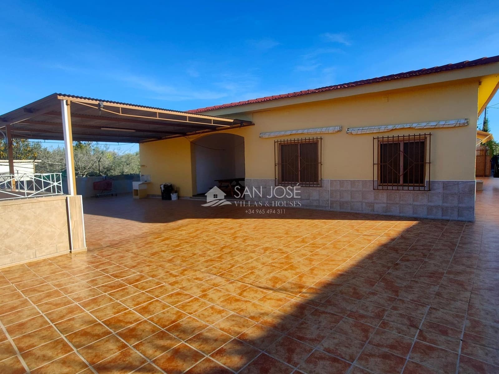 6 soveværelse Villa til salg i Aspe med swimmingpool - € 360.000 (Ref: 9497569)