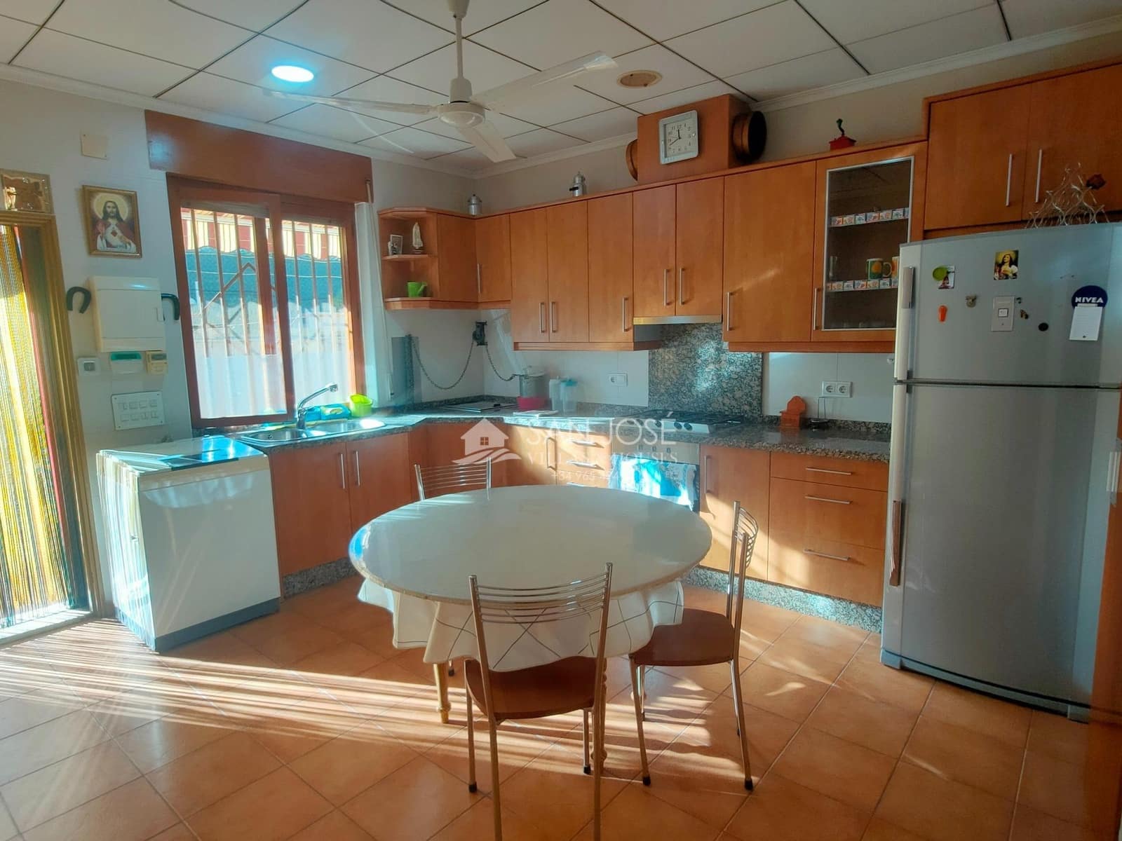 6 soverom Villa til salgs i Aspe med svømmebasseng - € 350 000 (Ref: 9497569)