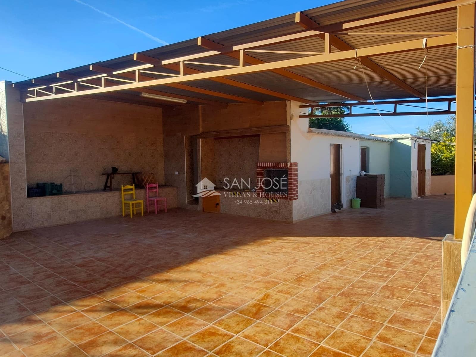 6 soverom Villa til salgs i Aspe med svømmebasseng - € 350 000 (Ref: 9497569)