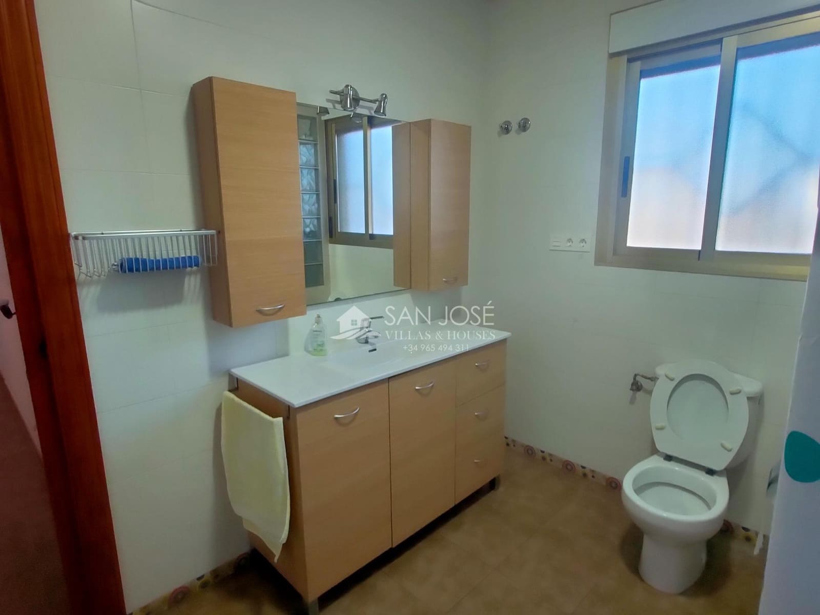 6 soverom Villa til salgs i Aspe med svømmebasseng - € 350 000 (Ref: 9497569)