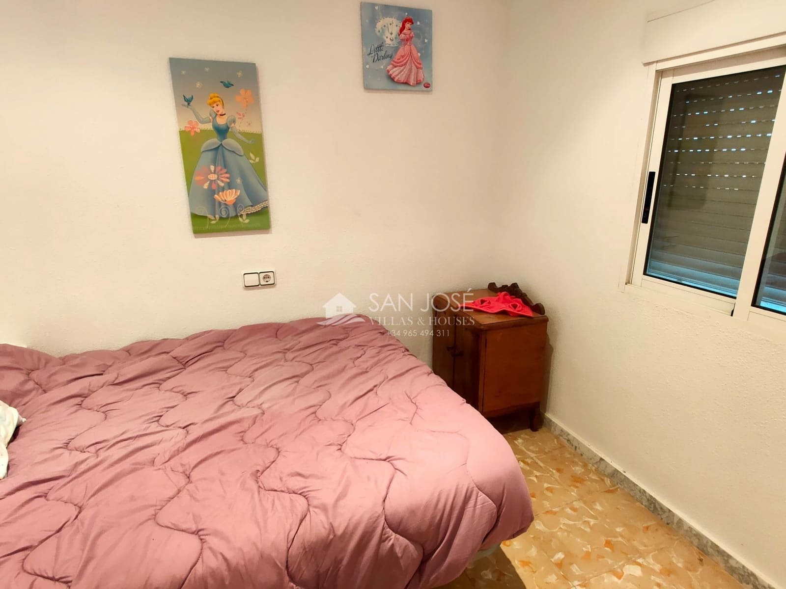 5 bedroom Villa for sale in Novelda with pool - € 197,260 (Ref: 9497570)