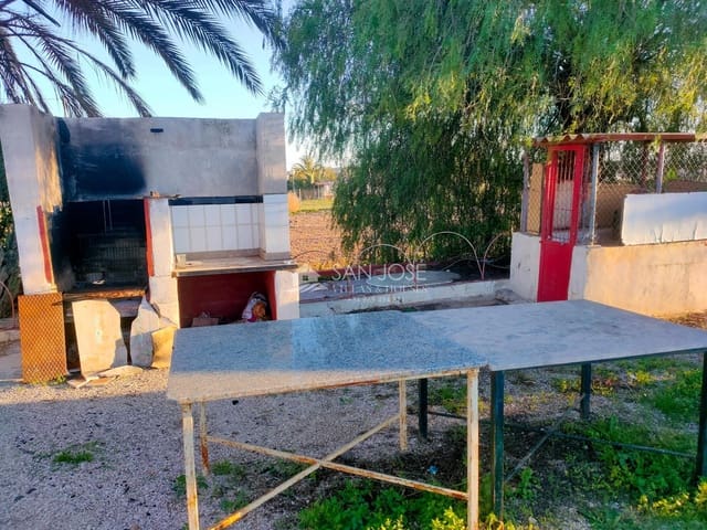 5 bedroom Villa for sale in Novelda with pool - € 197,260 (Ref: 9497570)